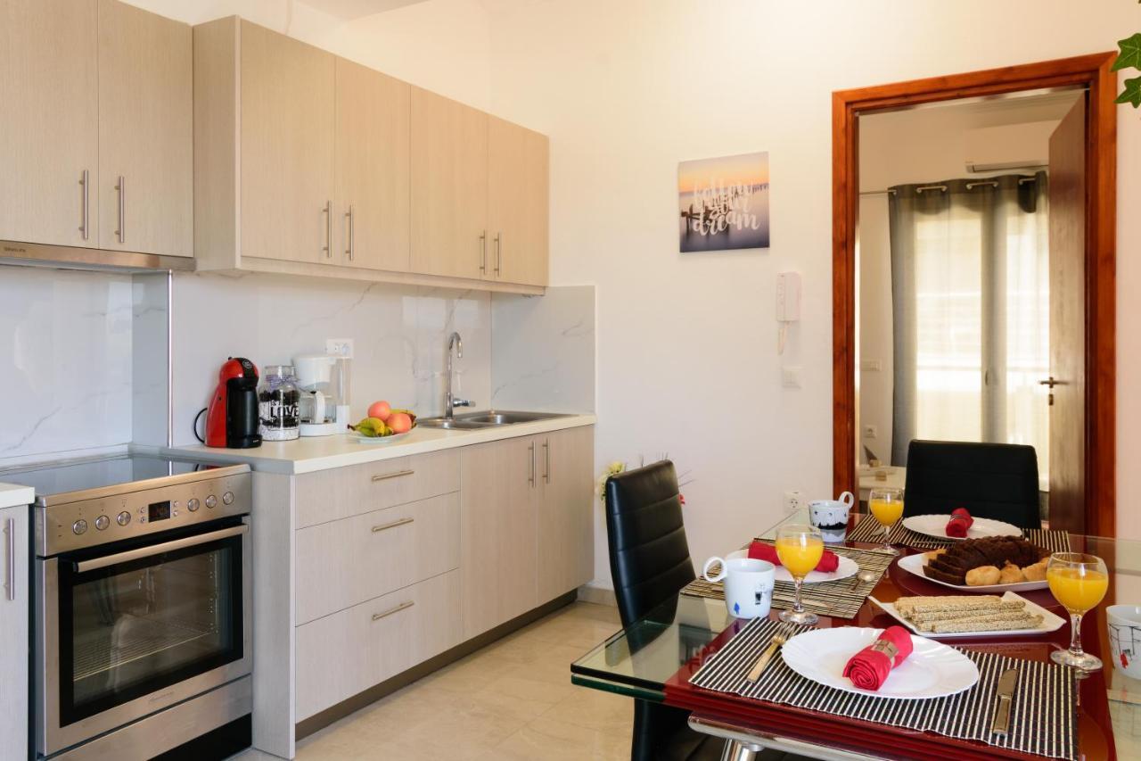 Luxury Lake View Center House Agios Nikolaos  Exterior photo